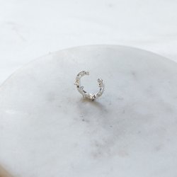 "Panama" earcuff med hvite zirkonia steiner i sterlings�lv.