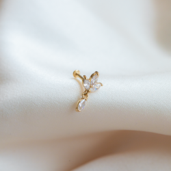 "Rosalee" piercing med dr�pe og blader (1 stk.)