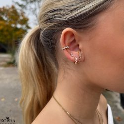 "Mikami" guldhoops med lyserde sten og unikt design (small)