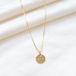 "Precious" amulet i 18k forgyldt sterling s�lv med kryds gravering 