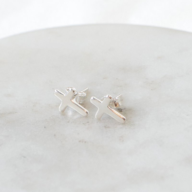 "Promise" Sm� klassiske s�lv kors �redobber