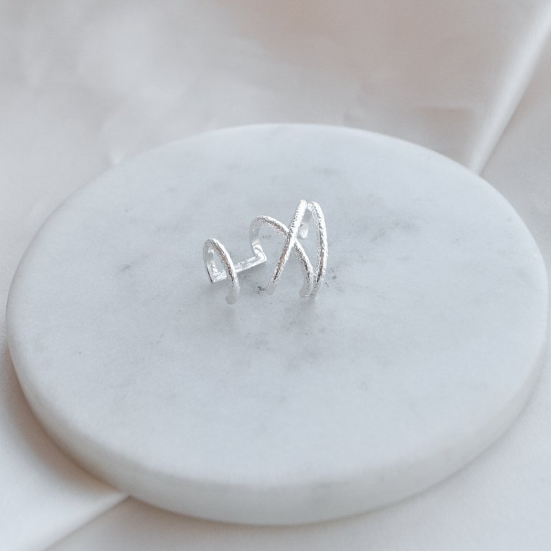 "Robin" Ear cuff in sterling silver