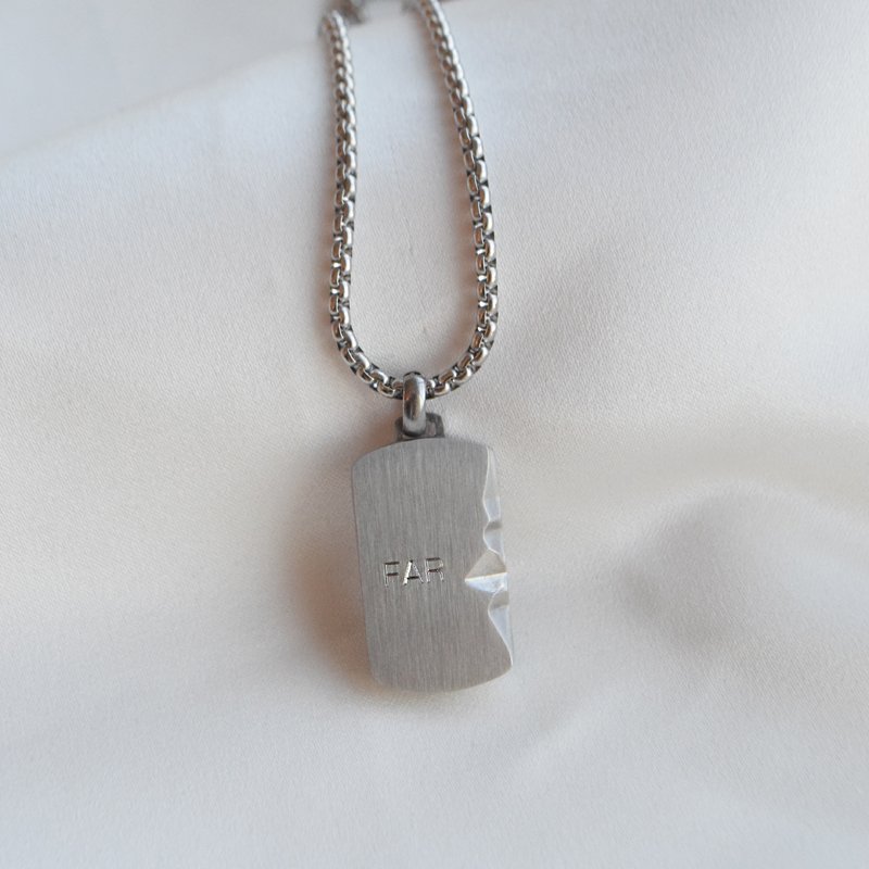 "Rocky" unisex dogtag halsk�de med personlig gravering