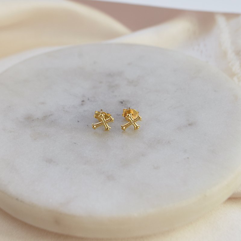 "Runa" sm� kryss�reringer i gull