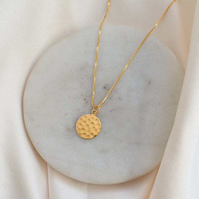  "Rylie" golden necklace with hammered amulet and your engraving