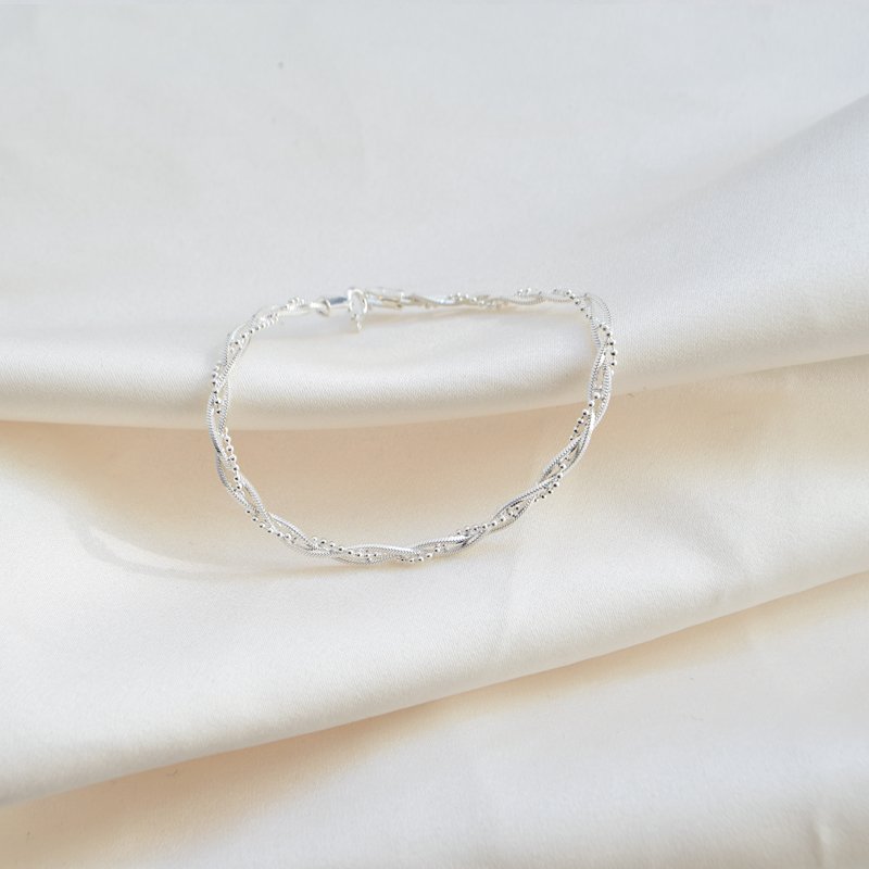 "Sally" vridet armband i sterling silver