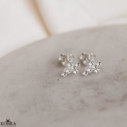 "Eva" sm kors reringe med sten i slv