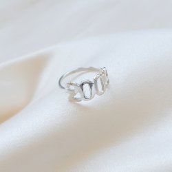 "Soho" ring med ditt �r i s�lv