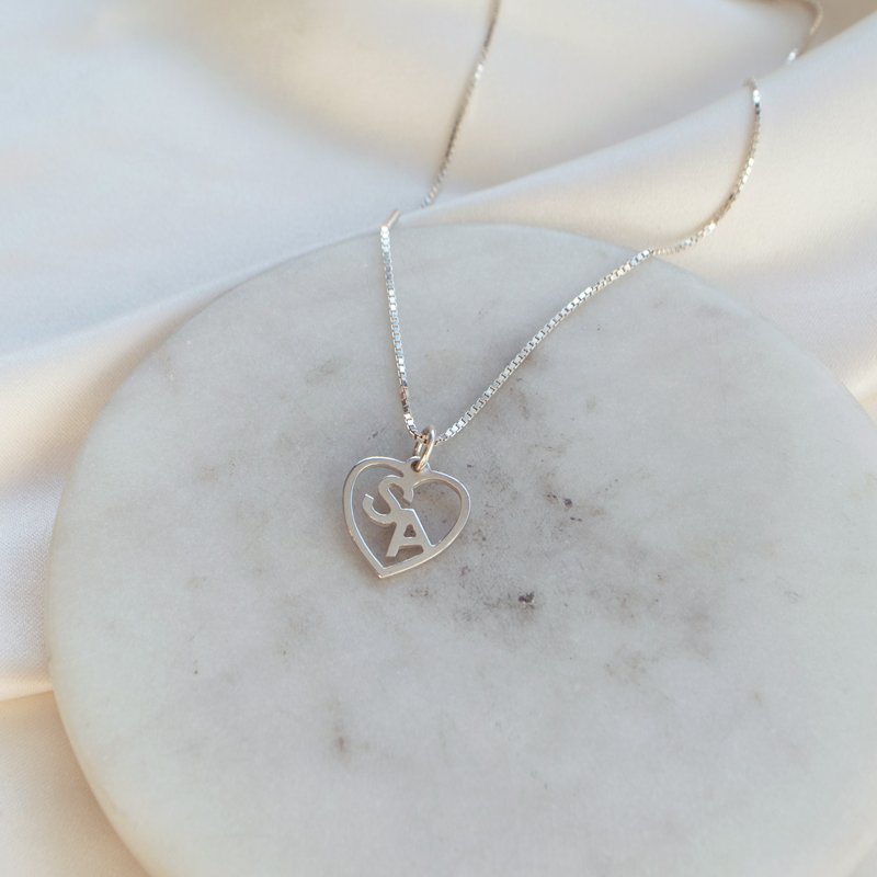 "Soul" halskjede med 4 bokstaver sterling s�lv