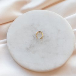 "Stevie" earcuff i 18k gullbelagt