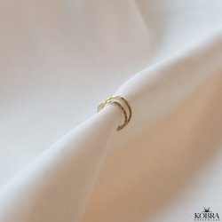"Stevie" ear cuff in 18k gold-plated