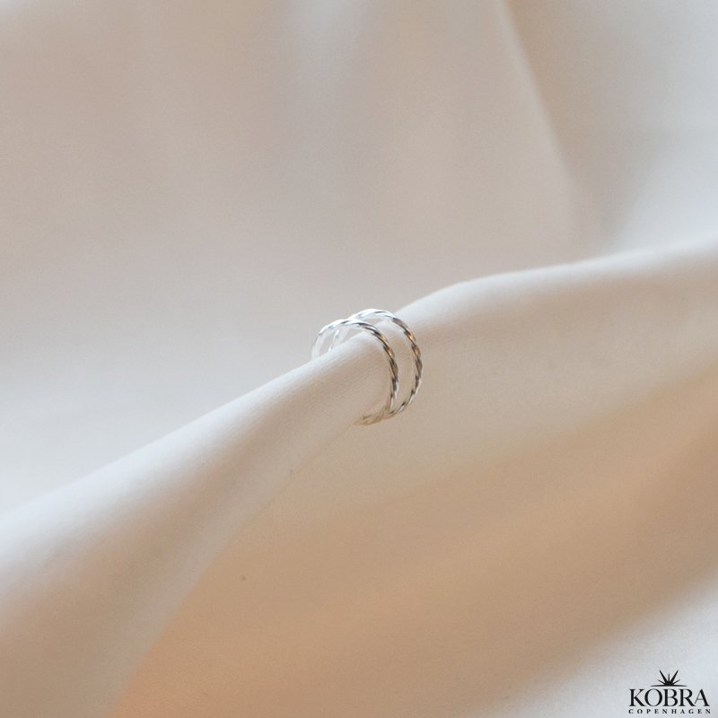 "Stevie" ear cuff in silver