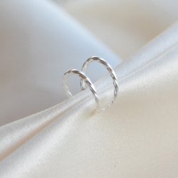 "Stevie" earcuff i s�lv