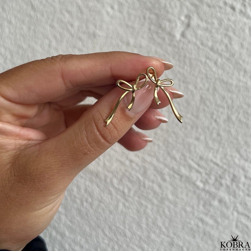 "Laura" Sljfe reringe i 18k forgyldt slv  feminine og elegante