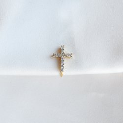 "Trudy" gold plated cross earcuff