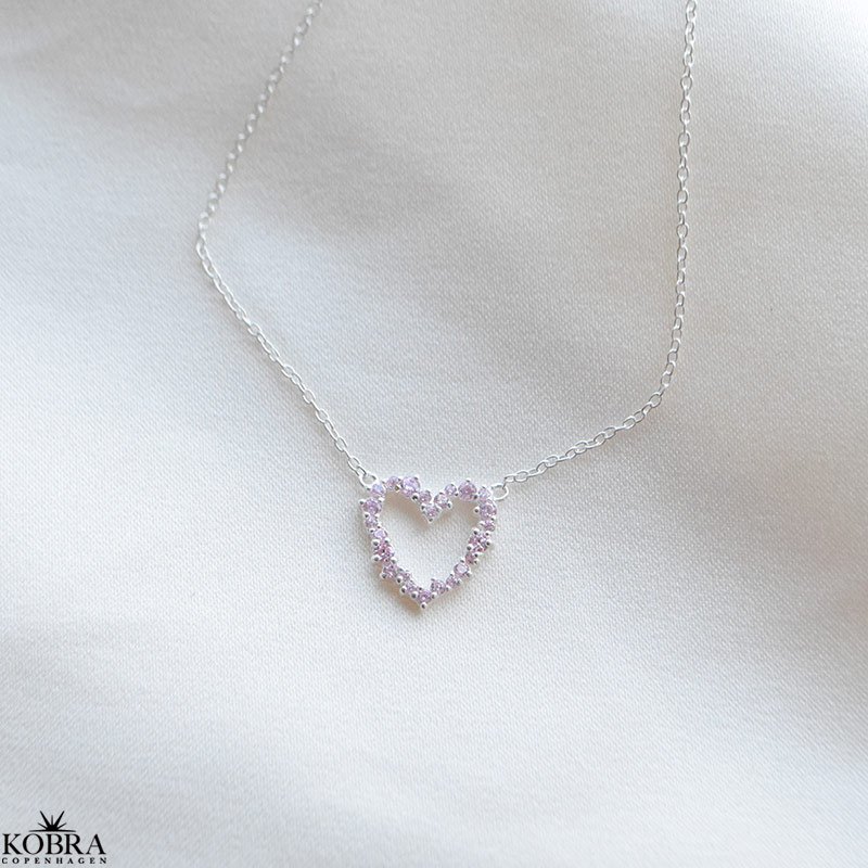 "Mikami" hjerte halskde  sterling slv med lyserde Zirkonia