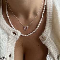 "Mikami" hjerte halskde  sterling slv med lyserde Zirkonia