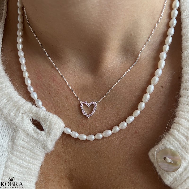 "Mikami" hjerte halskde  sterling slv med lyserde Zirkonia