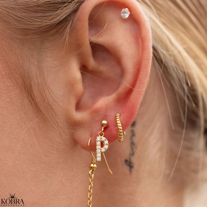 "Anemone" gold earring with pearls