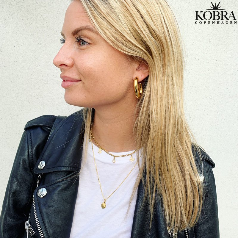 "Province" lille forgyldt amulet med din by eller land indgraveret