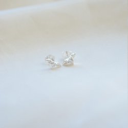 "Angel Heart" �restikker i sterling s�lv med hjerte zirkonia