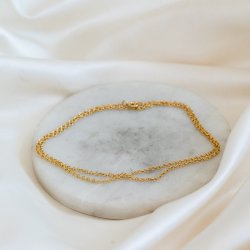 "Simplicity" 18 karat forgyldt enkel ankelk�de med 2 k�der