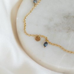 "Pittioni" gold ankle chain with blue freshwater pearls and small amulets