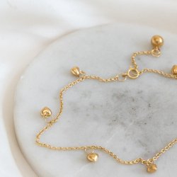 "Mana" ankle chain with small hearts in gold