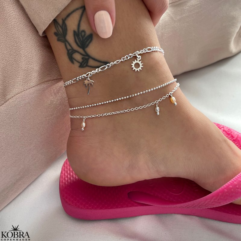 "Mellow" ankle chain with silver balls