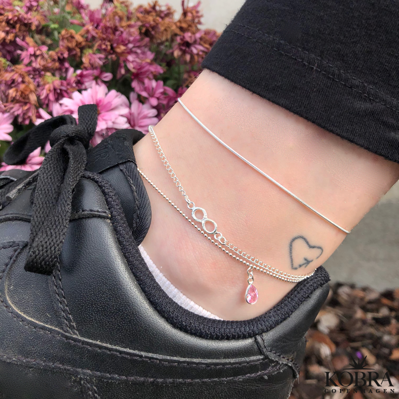 "Infinity" slv ankelkde med uendeligheds-symbol