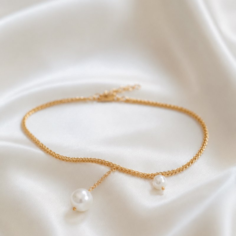 "Pixi" ankle chain with pearls in gold