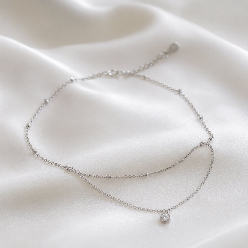 "Kaja" silver ankle chain with stones and silver balls