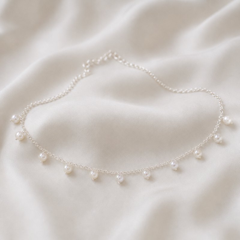"Pearlina" silver ankle chain with fine small pearls