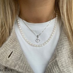 "Abira" sølv anker halskæde med infinity og hvide sten