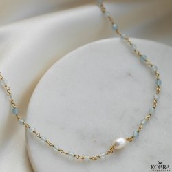 "Ellish" choker / halskde i guld med bl aquamariner og hvid ferskvandsperle
