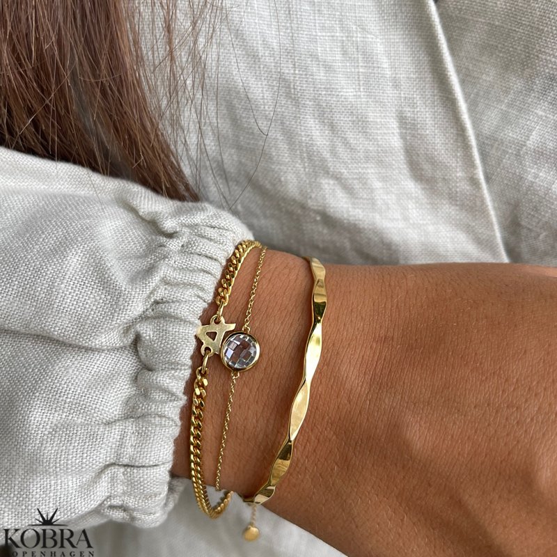 "Elegance" birthstone gold bracelet // find your personal stone