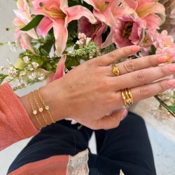 "Liva" Hj�rtering i 18k f�rgyllt silver med personlig gravyr