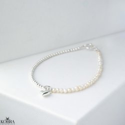  "Adele" bracelet with pearls, silver balls and heart pendant