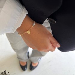 Studenter armbnd i guld med hue-vedhng og bl perler