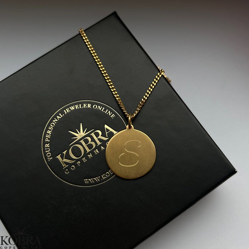 "Axton" 18 karat forgyldt Id tag med gravering