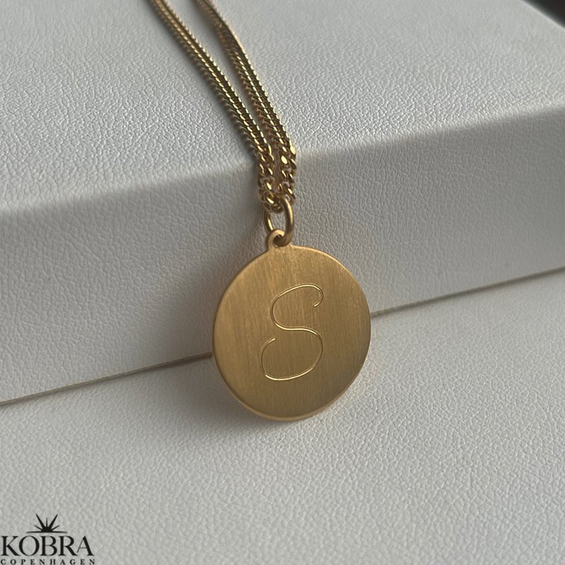 "Axton" 18 karat forgyldt Id tag med gravering