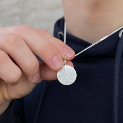 "Axton" ID tag halskde i slv med kryds gravering til mnd 