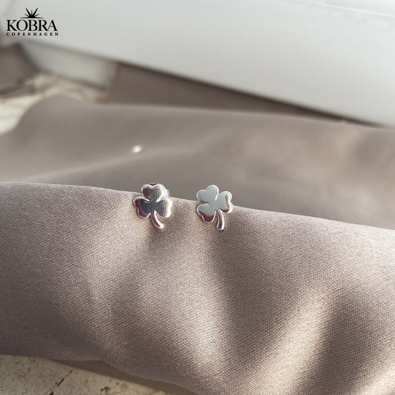 "Bellis" Sm restikker med treklver i slv