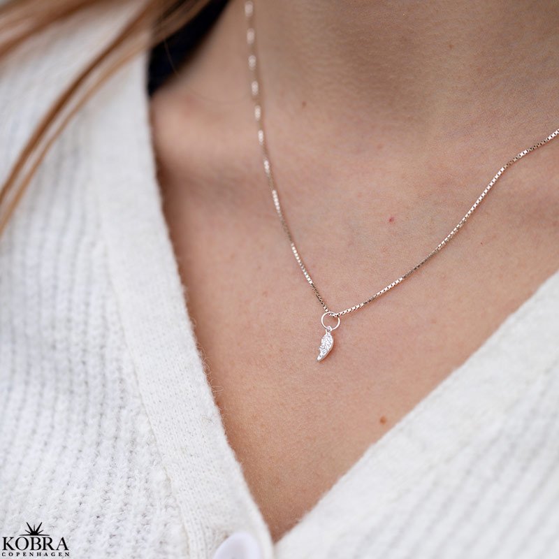 "Bestie" slv vennskapskjede med 2-delt hjerteanheng