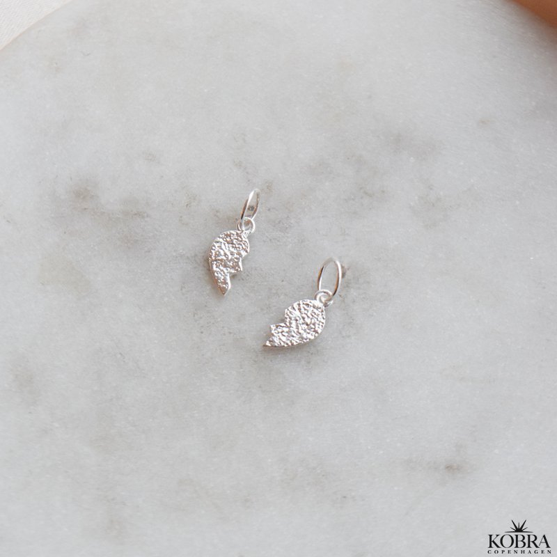 "Bestie" s�lv veninde hjertevedh�ng (charm)