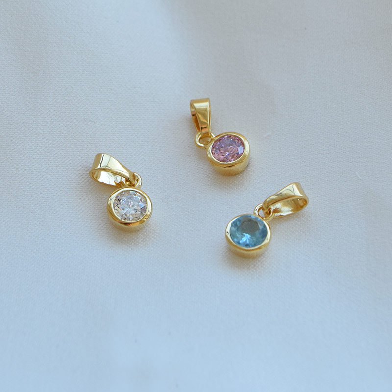 Birthstone charm in gold