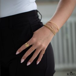 "Alias" guld armbånd med guld bogstav