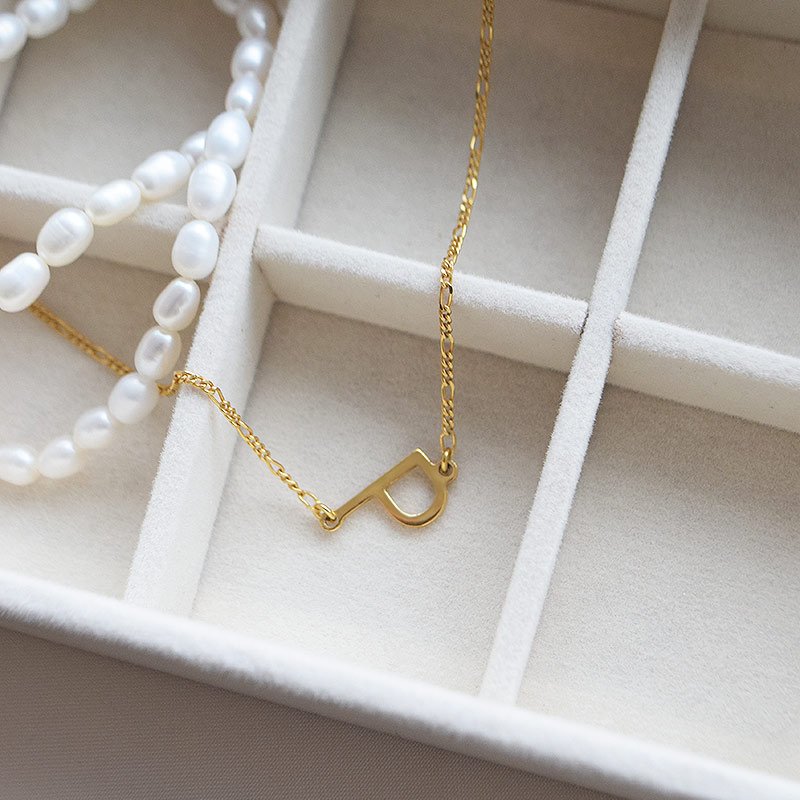 "Signature Letter" 18k forgyldt h�ndlavet halsk�de