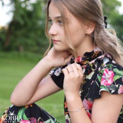 "Zoey" Letter ring in sterling silver with white gems