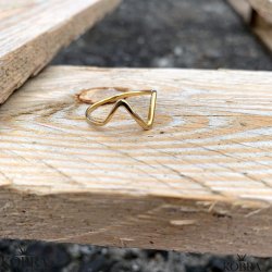 "Wave" 18 carat goldplated wavy ring